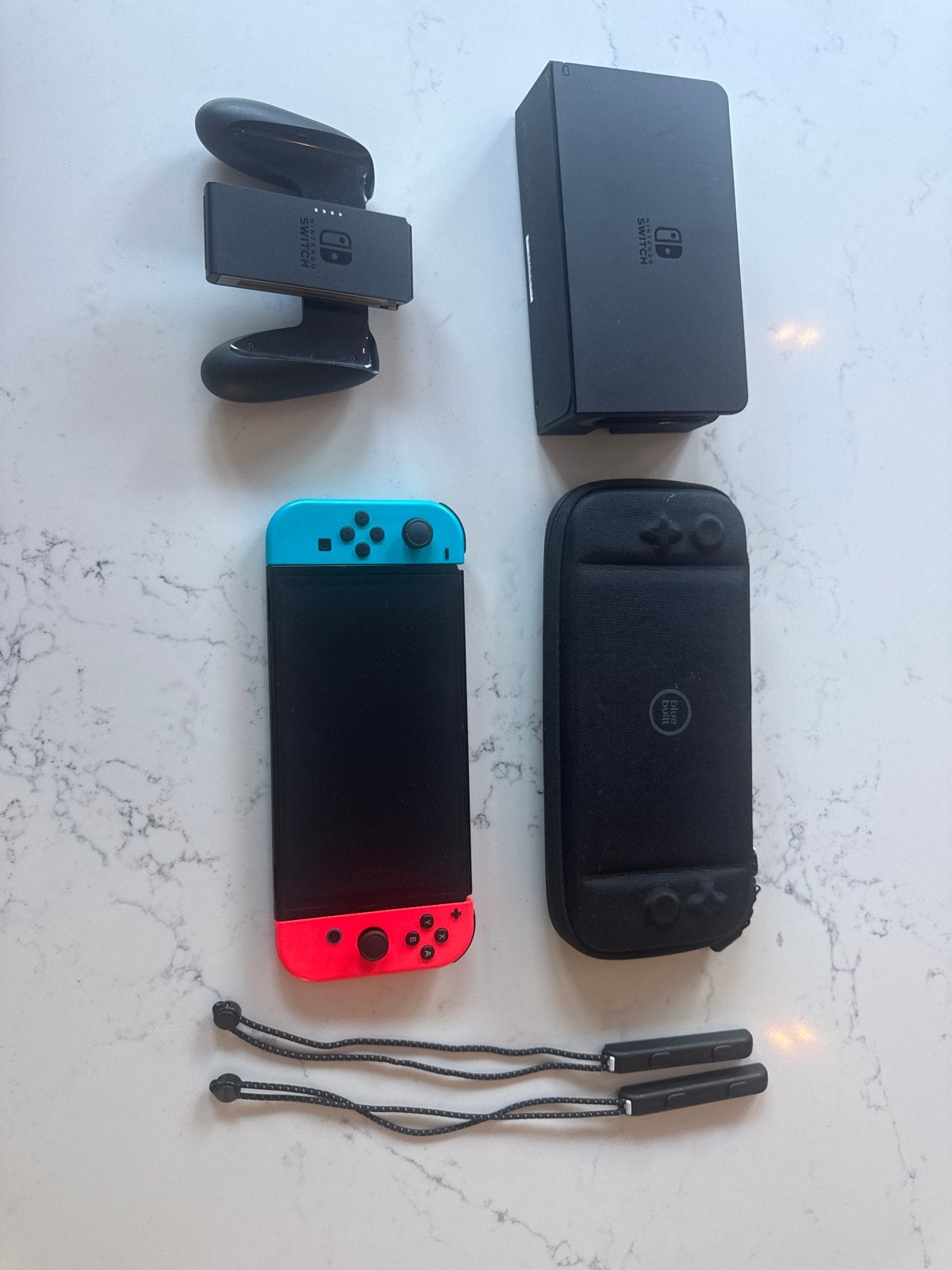 Nintendo Switch OLED met accessoires en hoes, Ophalen, Gebruikt, Met 2 controllers, Switch Original