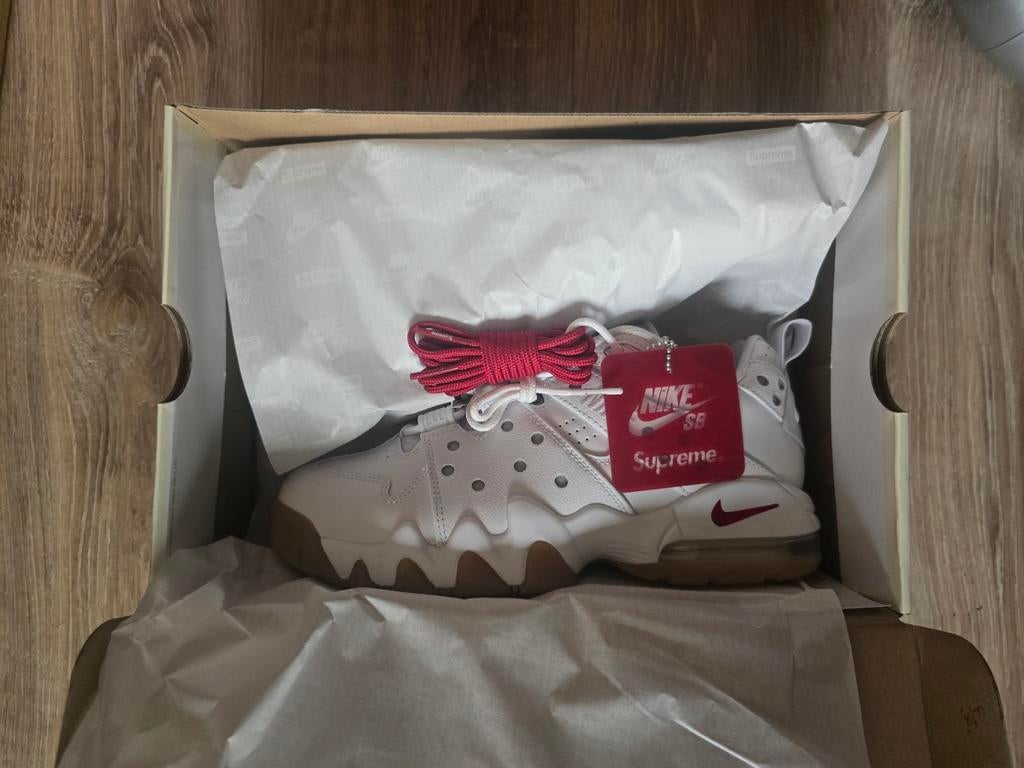 Supreme/Nike SB Air Max 2 CB '94 Low Wit Maat 9 / 42.5, Wit, Nieuw, Ophalen of Verzenden, Sneakers of Gympen