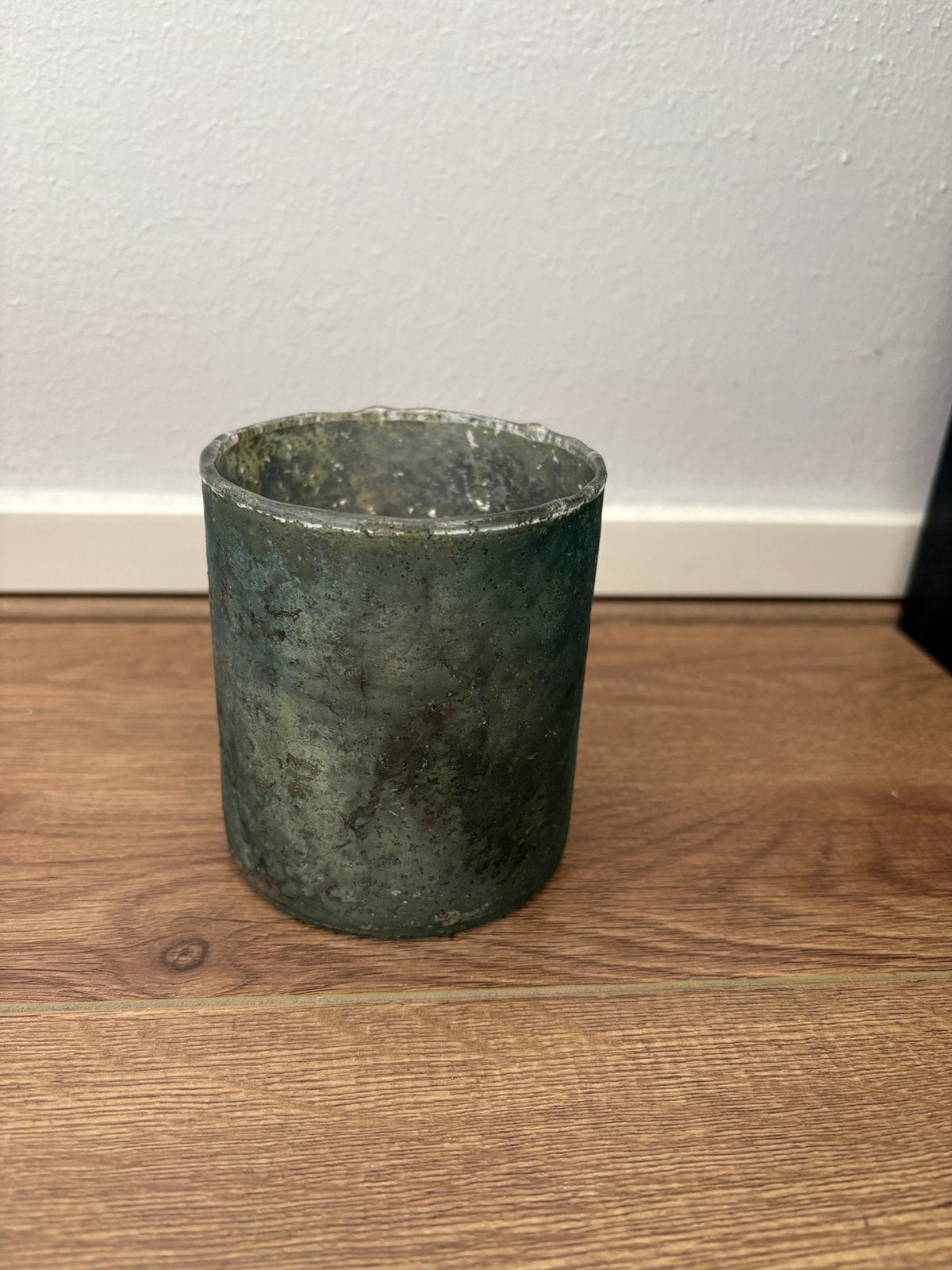 Mooi groen bloempotje / waxinelichtje, Ophalen, Rond, Zo goed als nieuw, Aardewerk