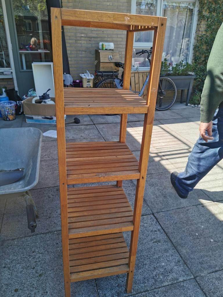 Rekje gebruikt moet opgeknapt worden, Ophalen, Gebruikt