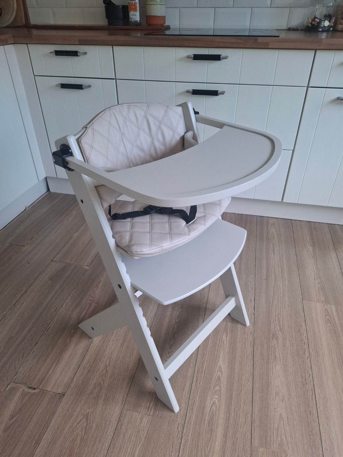 TWF Boris meegroeistoel clay, Kinderen en Baby's, Kinderstoelen, Ophalen, Zo goed als nieuw, Meegroeistoel, Gordel(s)