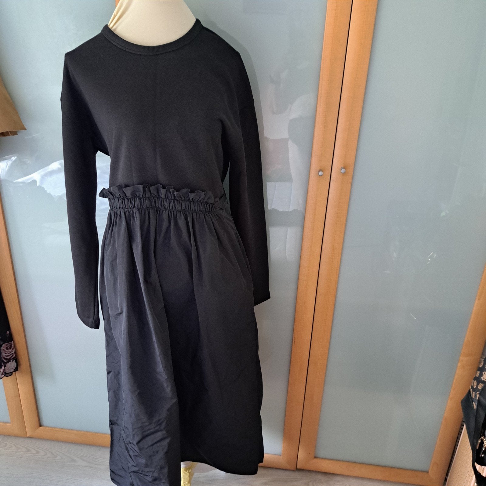 COS jurk zwart maat M, Kleding | Dames, Jurken, Maat 38/40 (M), COS, Zwart, Ophalen of Verzenden