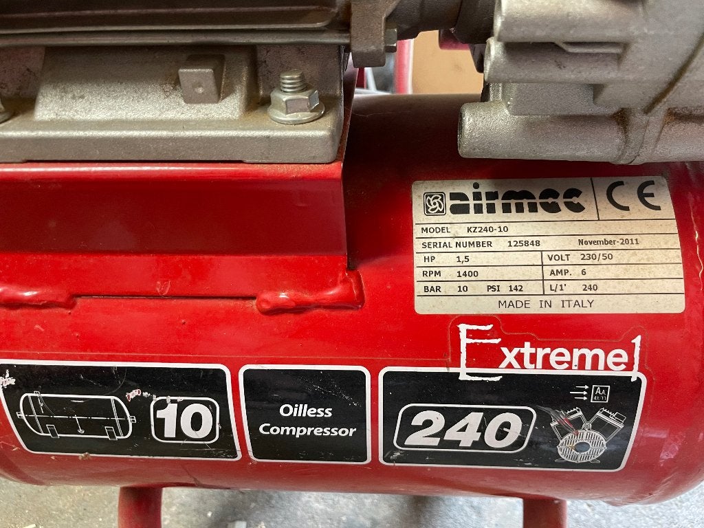 Compressor, Ophalen, Gebruikt, 6 tot 10 bar, Minder dan 200 liter/min