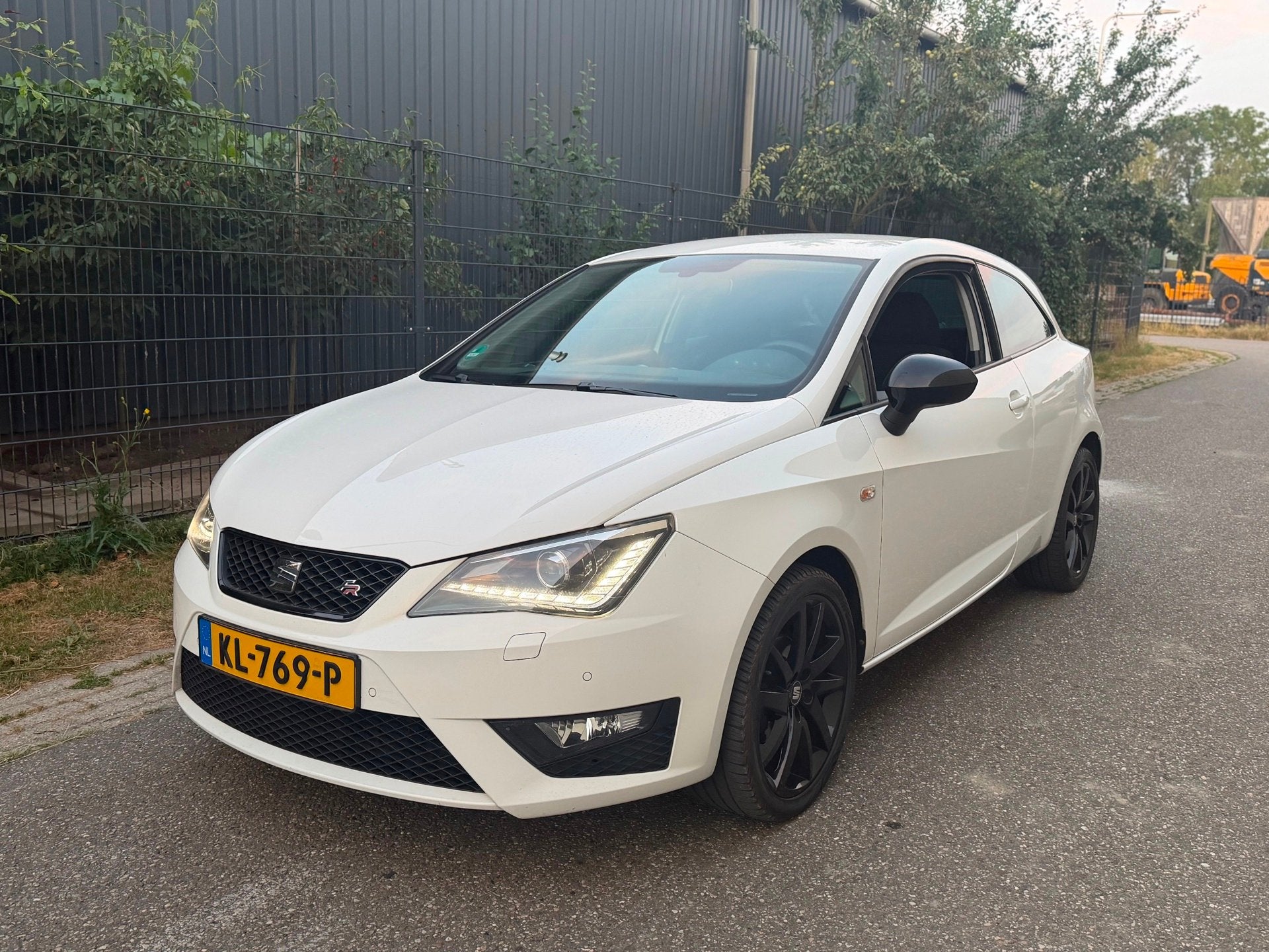 Seat Ibiza SC 1.4 TDI FR (bj 10-2016) Euro6|Xenon-LED|ParkSe, Auto's, Voorwielaandrijving, Stof, Gebruikt, Euro 6