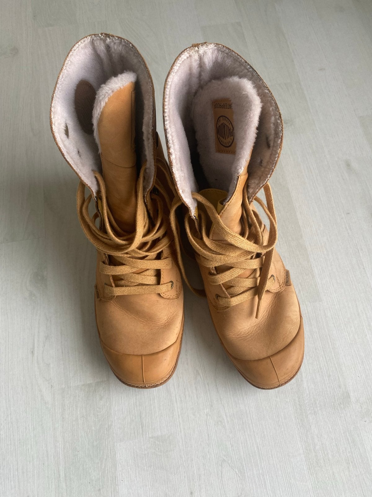 Palladium Pampa Boots  Baggy Nbk maat 41, Ophalen of Verzenden, Gedragen, Bruin, Lage of Enkellaarzen