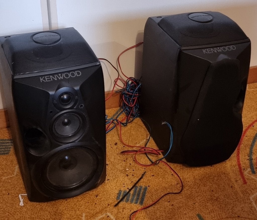 Speakers: Kenwood LS-F4, Boston CR1, Overige merken, Stereo speakers, Ophalen of Verzenden, Zo goed als nieuw