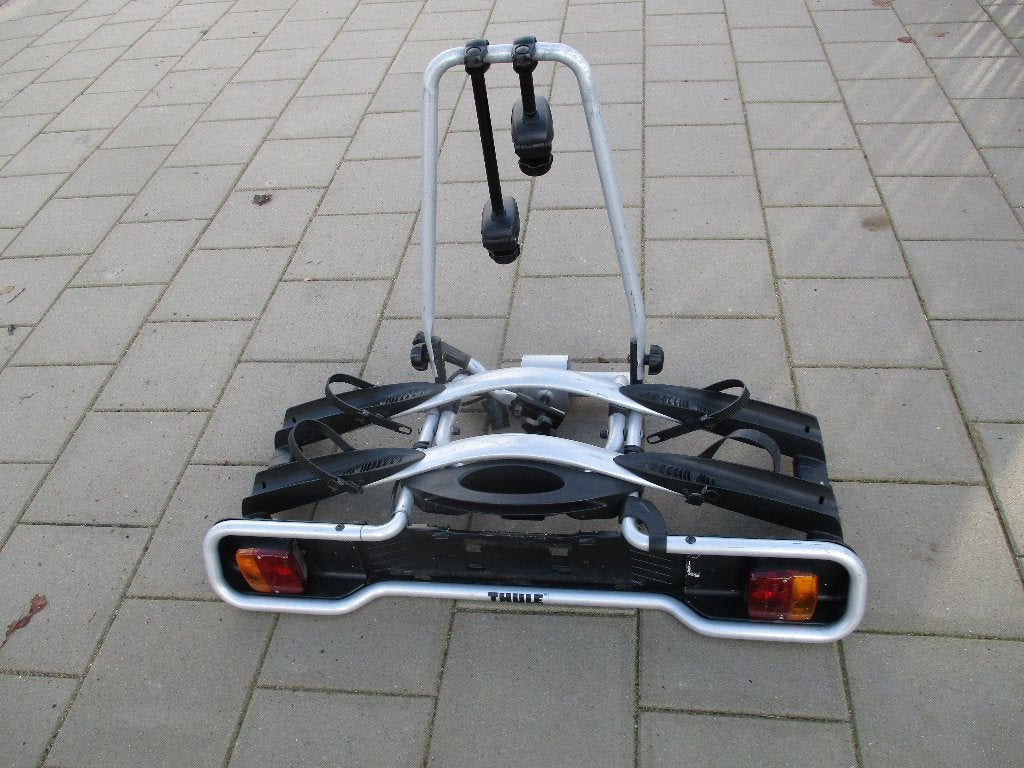 Een Nette Kantelbare Thule Euroway 945 Fietsendrager., Auto diversen, Fietsendragers, Ophalen, Gebruikt, Brede banden, 2 fietsen