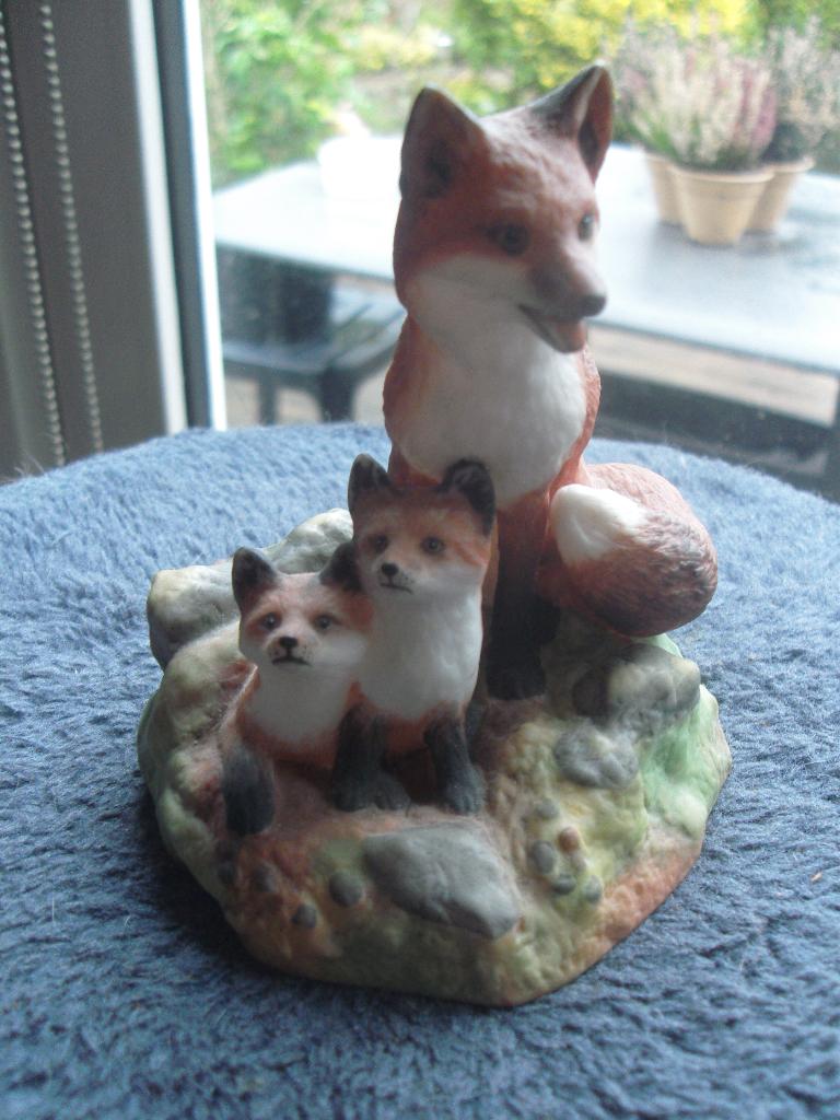 Vosje met 2 pups, Verzamelen, Beelden en Beeldjes, Ophalen of Verzenden, Zo goed als nieuw