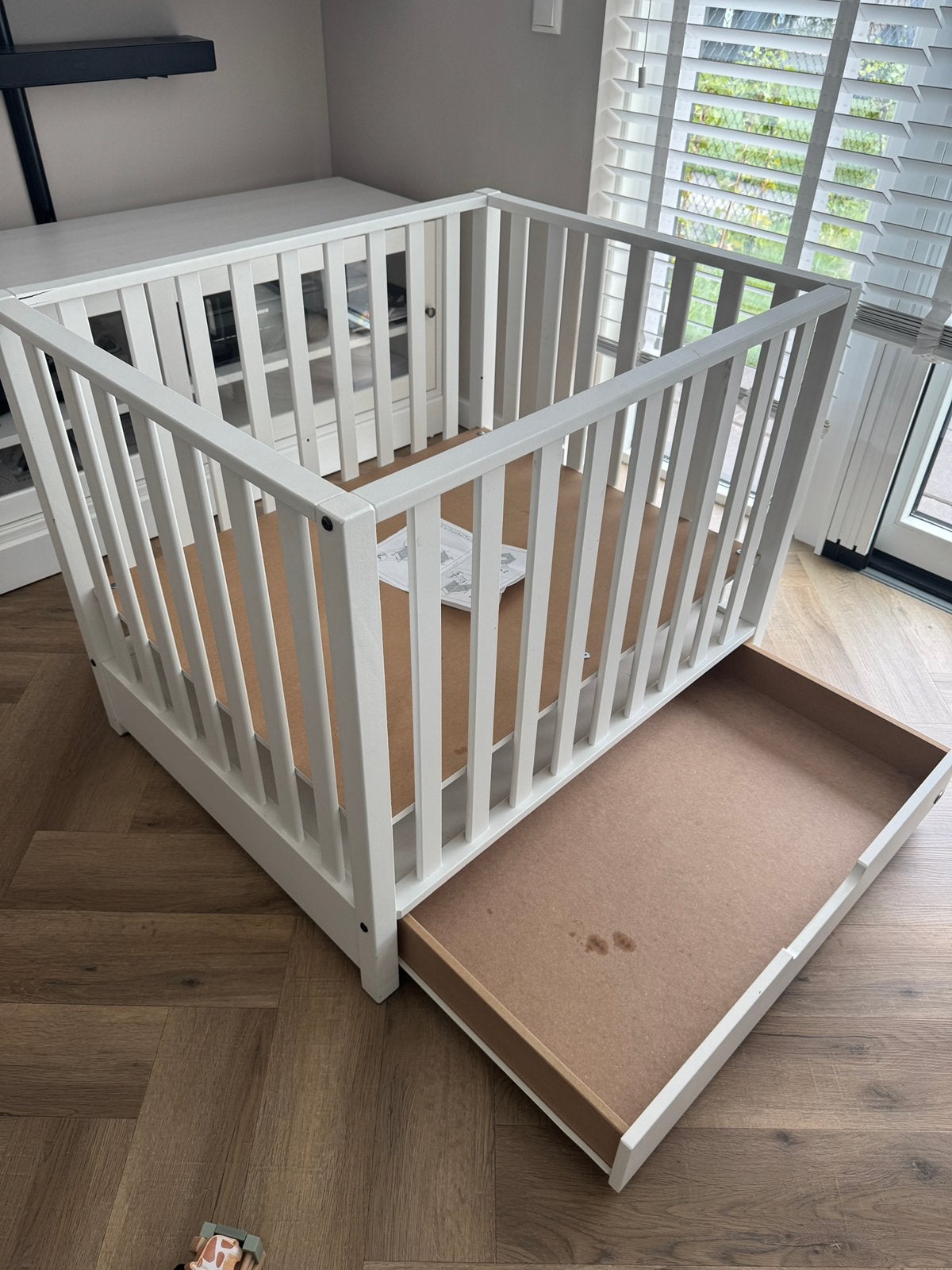 Witte kinderbox, Kinderen en Baby's, Boxen, Ophalen, Zo goed als nieuw, Rond