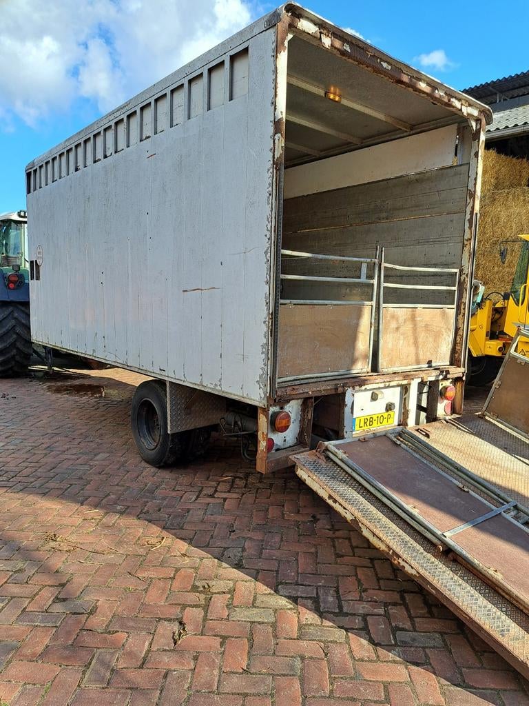Biggenwagen / Transport / Veewagen, Ophalen