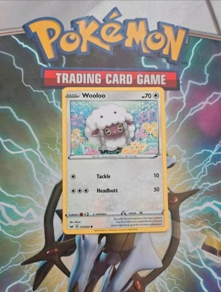 Wooloo 153/202 Sword&Shield base set pokemon kaart nm, Ophalen of Verzenden, Zo goed als nieuw, Losse kaart