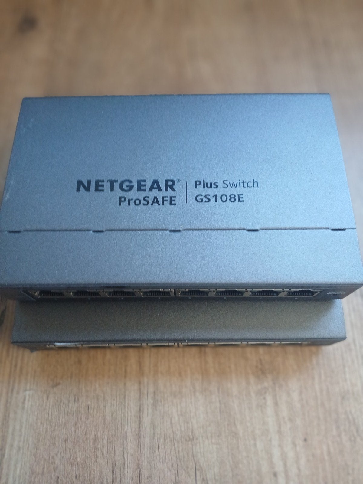 NETGEAR ProSAFE Plus GS108E 8-poorts Gigabit Switch, Computers en Software, Netwerk switches, Verzenden