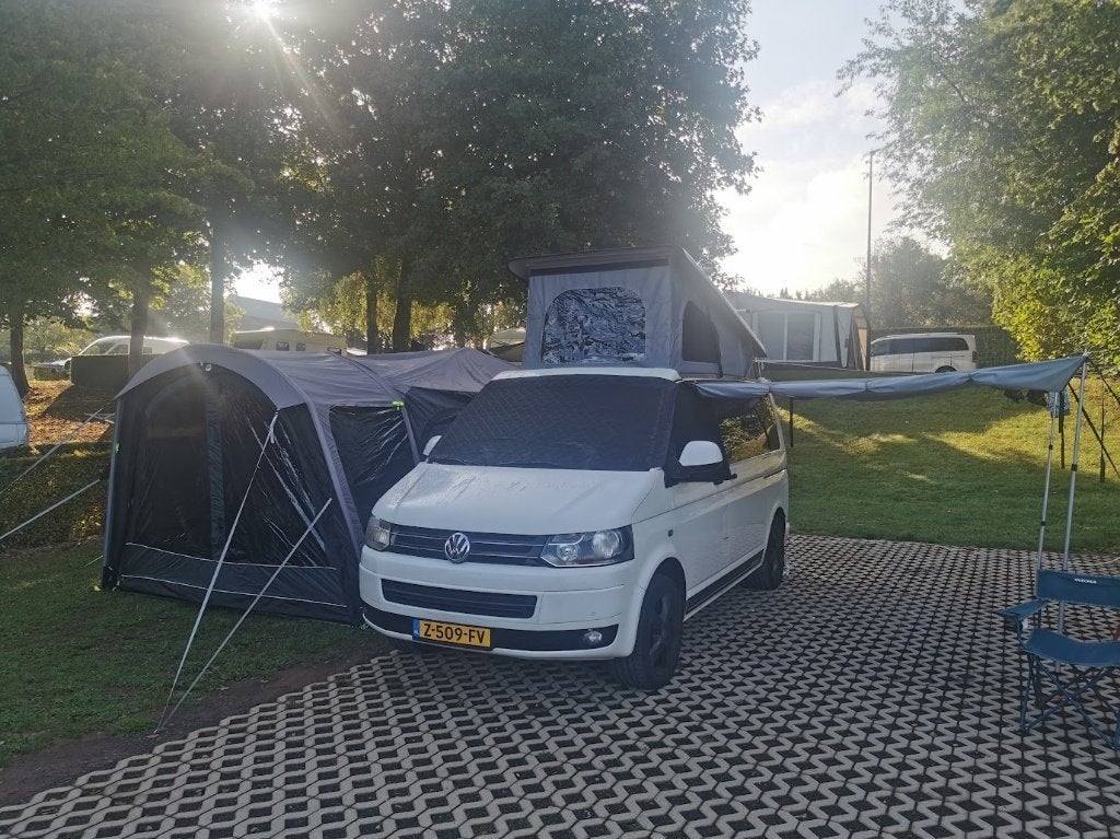Volkswagen Multivan Combi 2.0 TDI 180pk 4Motion, Auto's, 4 cilinders, 2601 kg, 179 pk, Wit