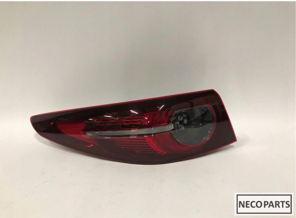 MAZDA 3 BP SEDAN LED ACHETRLICHT ORIGINEEL ALLES LEVERBAAR!!, Gebruikt, -, -, Ophalen of Verzenden