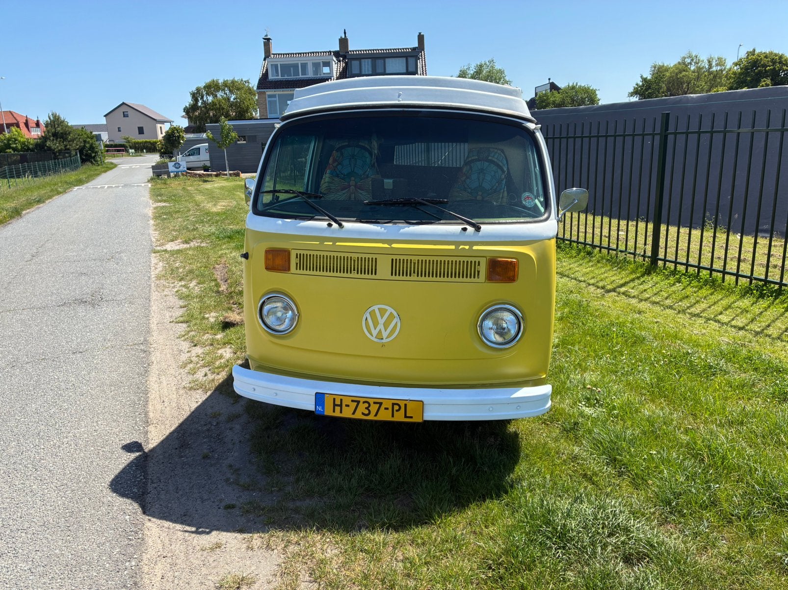 Volkswagencamper. T2.  AUTOMAAT, 4 stoelen, Geel, Particulier, Geïmporteerd