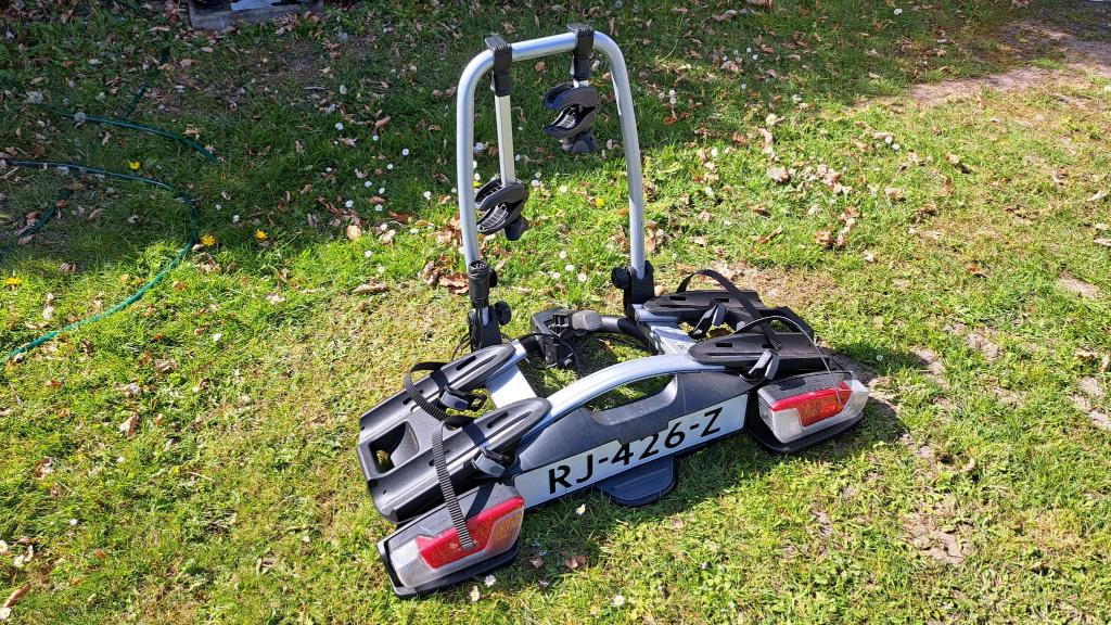 Thule VC Coach 274 Kantelbare Fietsendrager voor 2 Fietsen, Auto diversen, Fietsendragers, Zo goed als nieuw, Trekhaakdrager, 2 fietsen