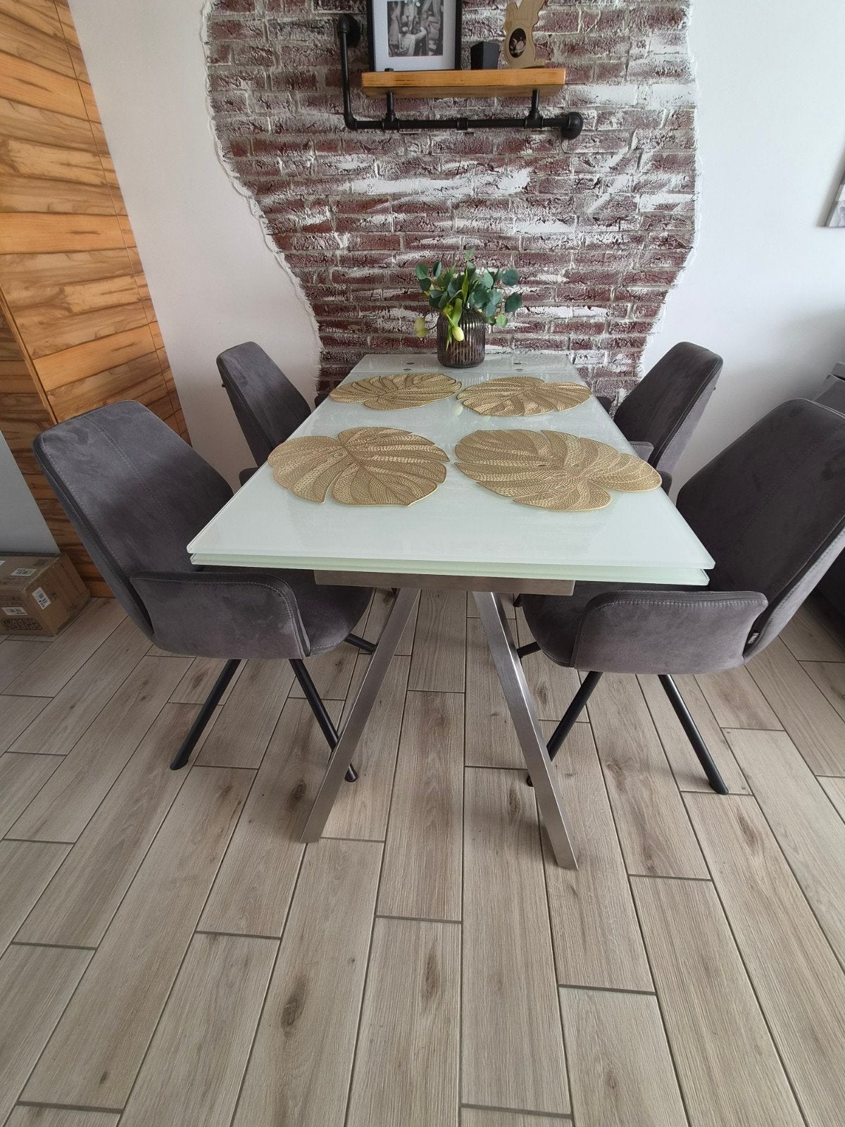 Elegante Italiaans uitschuifbare eettafel – wit glas & staal, Huis en Inrichting, Ophalen, Gebruikt, 100 tot 150 cm, 50 tot 100 cm