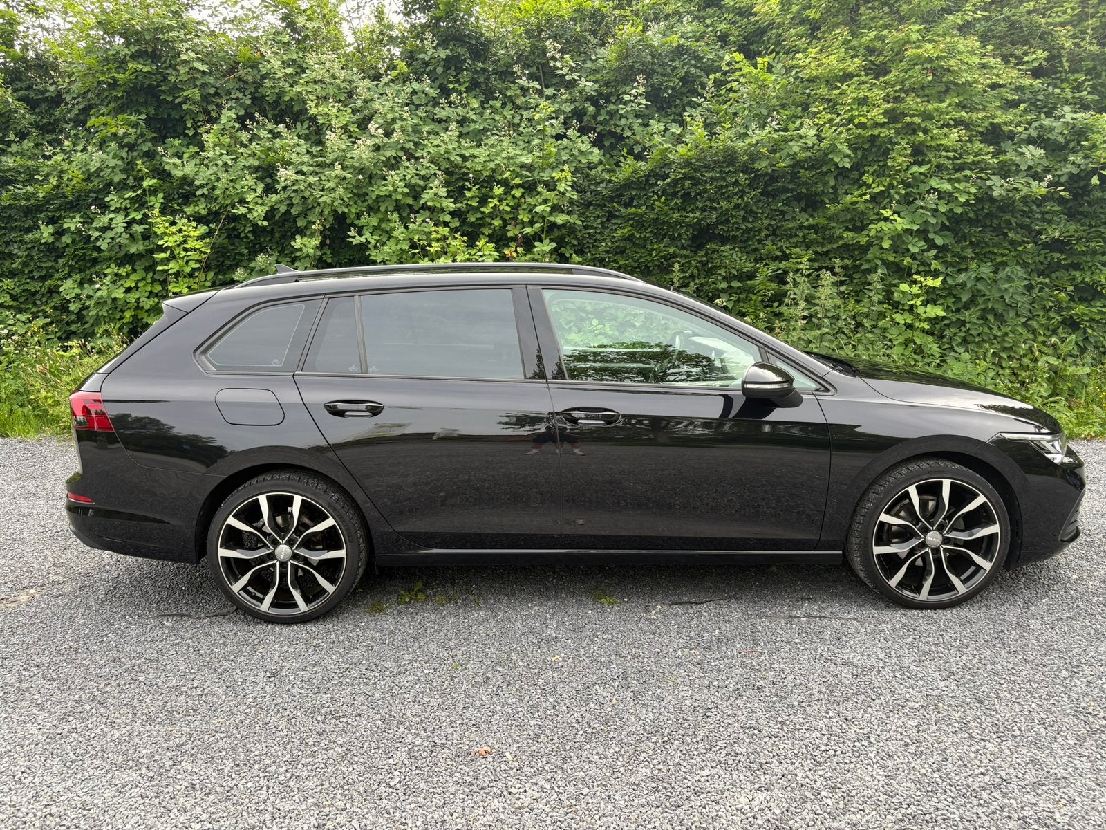 Volkswagen Golf Variant 1.0 Etsi 110pk Dsg-7 2021., Auto's, Verblindingsvrij grootlicht, Stof, Zwart, Stationwagon