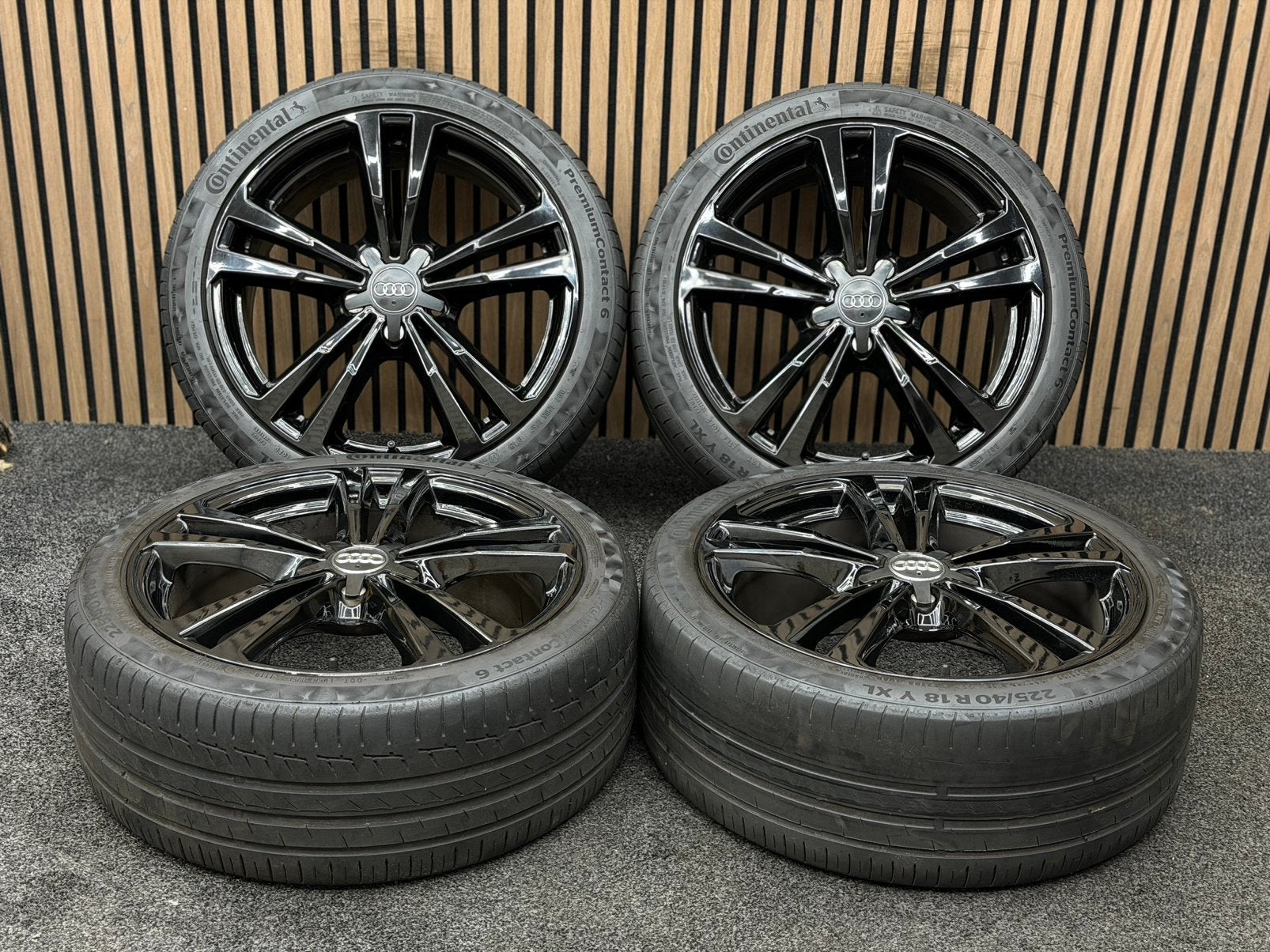 Originele 18 inch Audi A3 8V S-Line 5x112 ET51 Continental, Auto-onderdelen, Banden en Velgen, Ophalen, 18 inch, ., Banden en Velgen