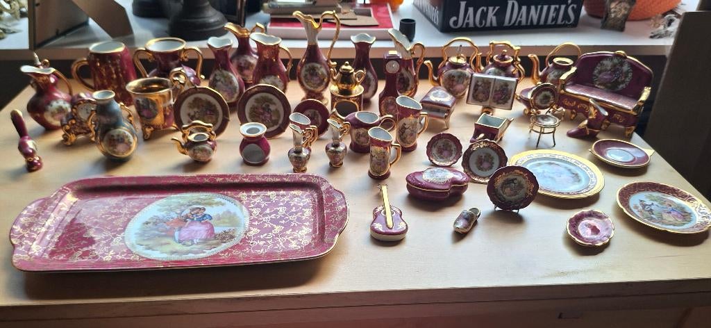 Limoges miniaturen, Ophalen