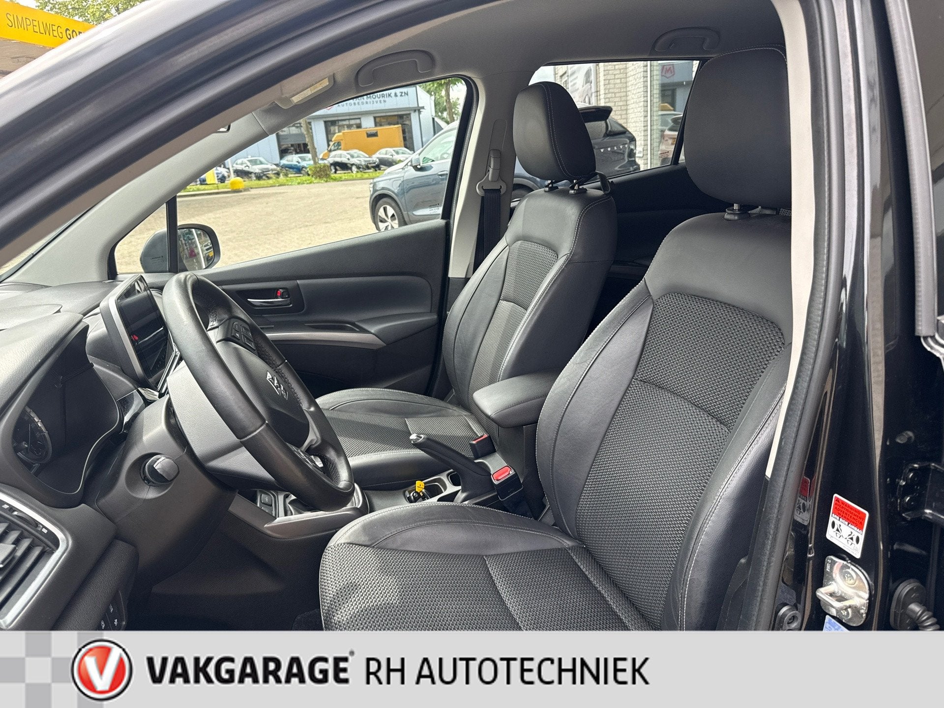 Foto 8 van Suzuki S-Cross 1.4 Boosterjet Style Smart Hybrid