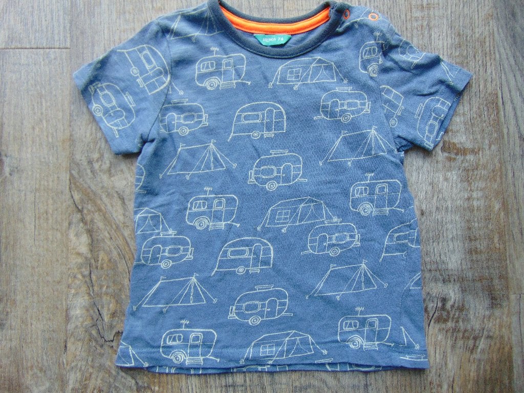 Hema T-shirt blauw camping / caravan / tent maat 74 shirt, Ophalen of Verzenden, Zo goed als nieuw, Hema, Jongetje
