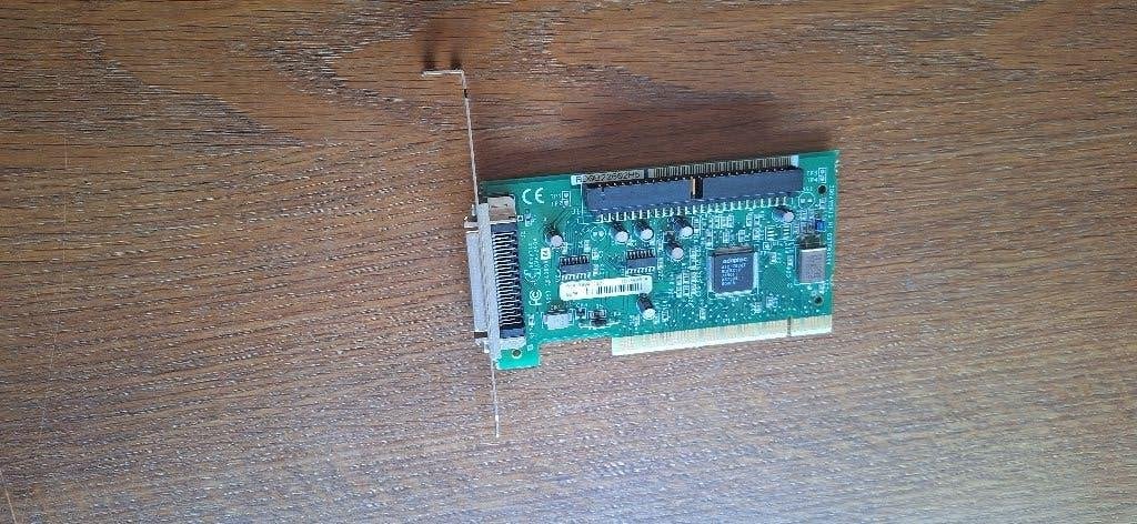SCSI AVA-2904 card, Ophalen of Verzenden