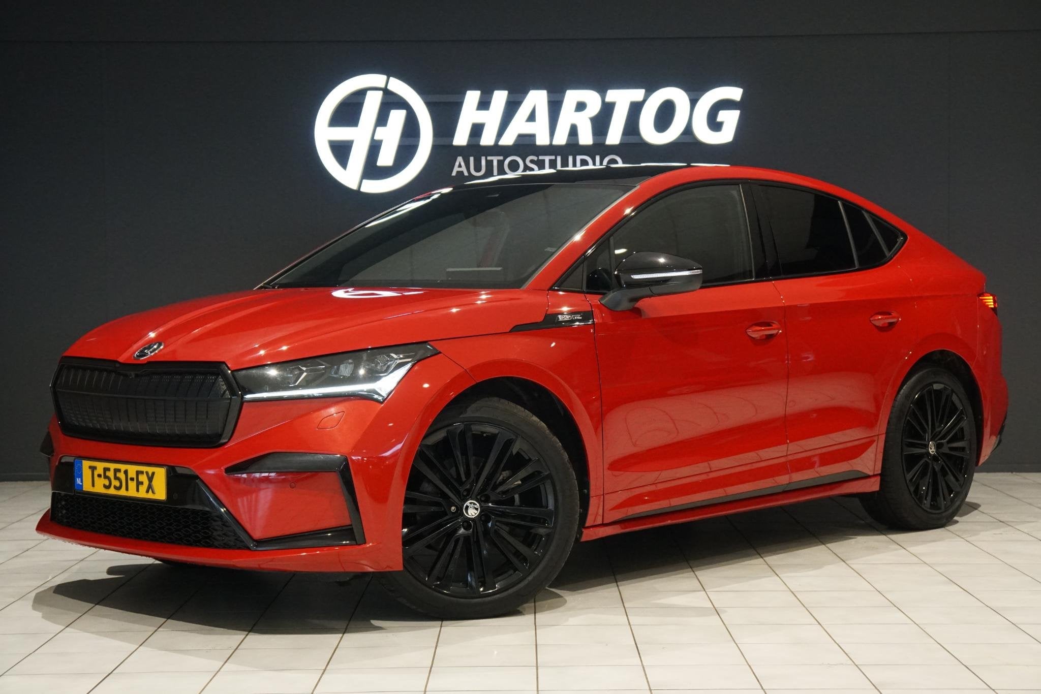 Skoda Enyaq Coupé iV 60 Sportline + PANORAMA / SPORTSTOELEN, Automaat, 34 min, Gebruikt, Zwart