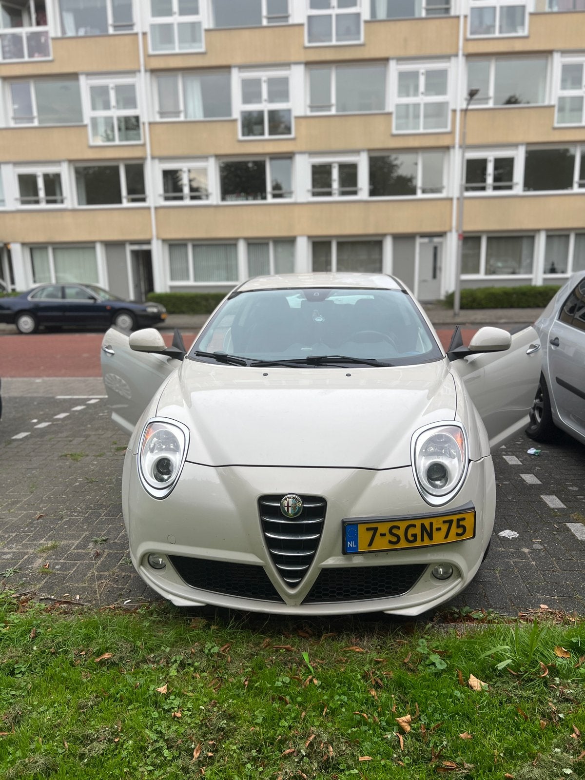 Alfa Romeo MiTo 0.9 Turbo Twin AIR 63KW 2013 Wit, Auto's, Voorwielaandrijving, Origineel Nederlands, 24 km/l, Handgeschakeld