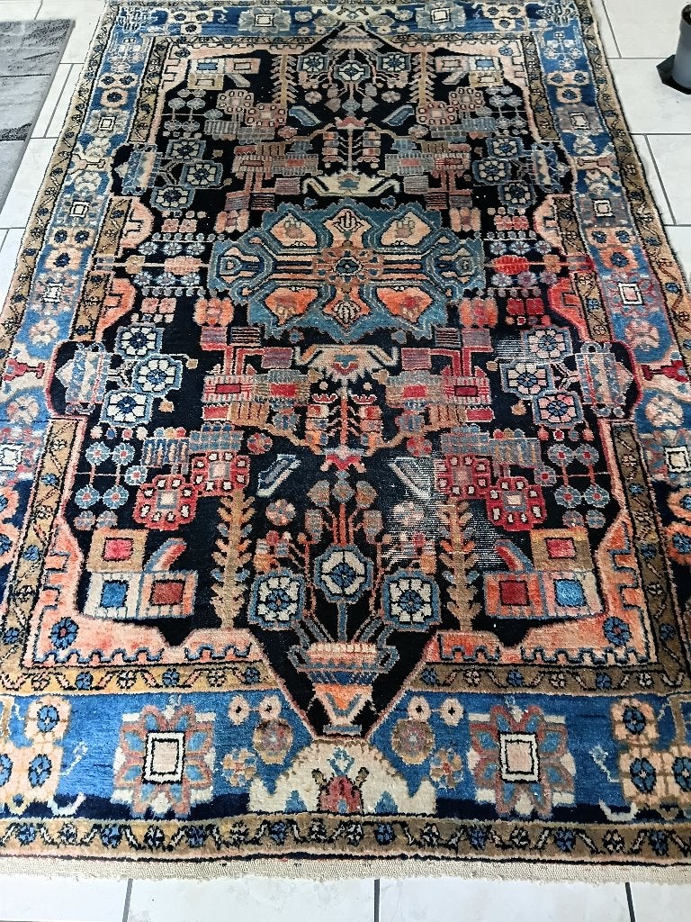 Verschile perzishe tapijte en een ikat  400 euro, Ophalen, Gebruikt, Rechthoekig, 200 cm of meer