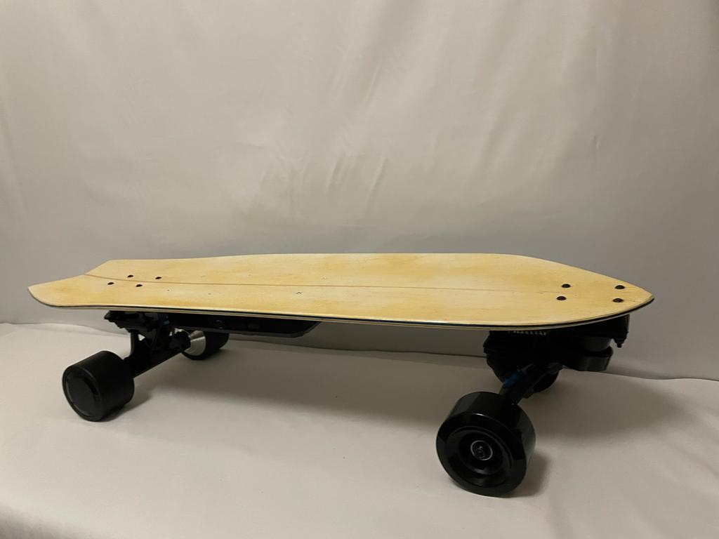 Electrisch surfskate, Ophalen of Verzenden, Nieuw, Skateboard, Longboard