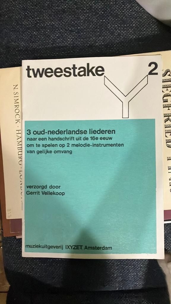 Tweestake 2: 3 oud-Nederlandse liederen (16e eeuw), Klassiek, Zo goed als nieuw, Thema, Overige instrumenten