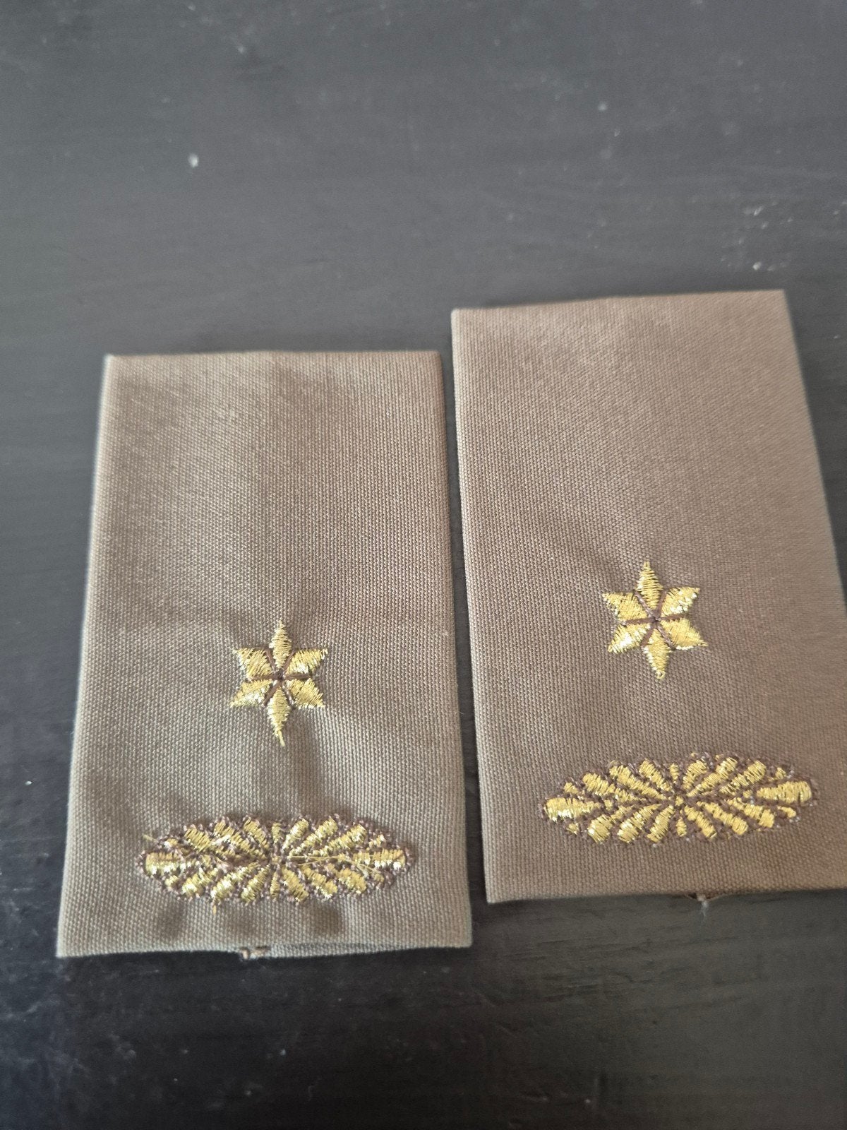 Leger rangen setje Majoor, Ophalen of Verzenden, Landmacht, Nederland, Embleem of Badge