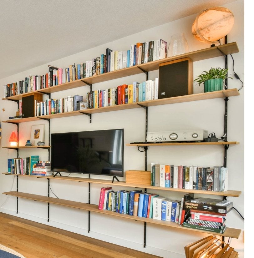 Wandreksysteem met 6 houten planken en zwarte plankdragers, Huis en Inrichting, Woonaccessoires | Wandplanken en Boekenplanken