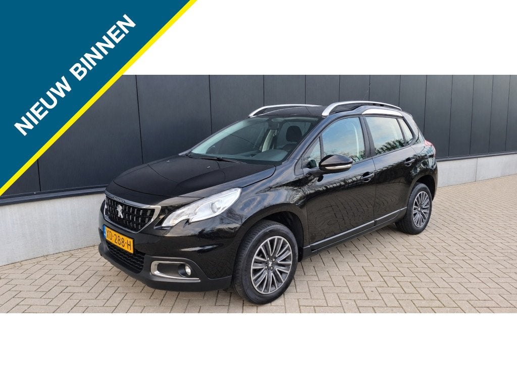 Peugeot 2008 1.2 PT. Blue Lion 1Eig Carplay D-riem New Navi, Auto's, Dealer onderhouden, Stof, Met garantie (alle), Origineel Nederlands