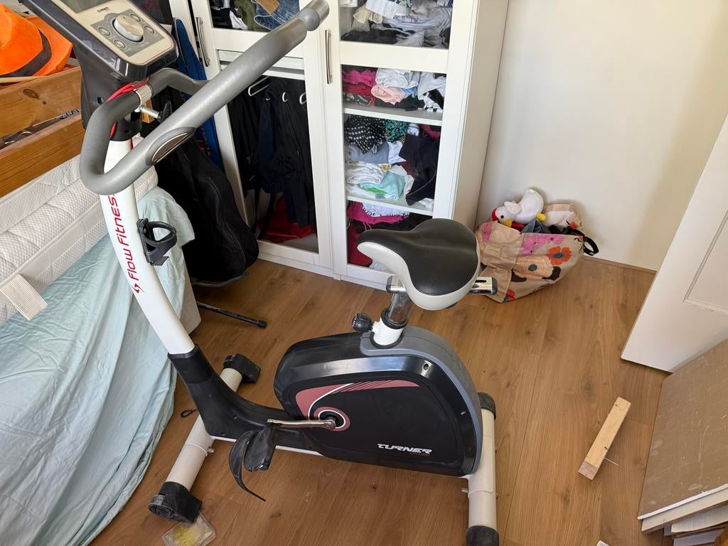 Hometrainer Flow Fitness Turner DHT1250, Sport en Fitness, Ophalen, Gebruikt, Metaal, Benen