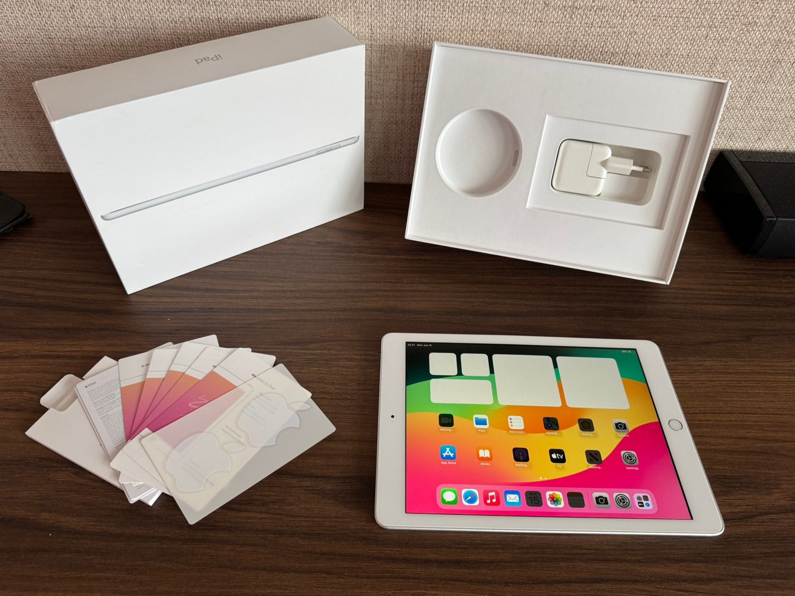 Apple ipad 6e generatie – compleet met doos – 32gb wifi, Computers en Software, Apple iPads, 10 inch, Gebruikt, 32 GB, Apple iPad