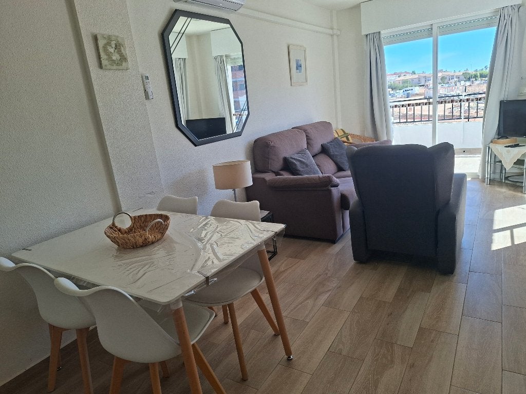 Torrevieja : Actie : Nov + Dec = Veel zon op 2 terrassen, Wasmachine, Costa Blanca, Appartement, 1 slaapkamer