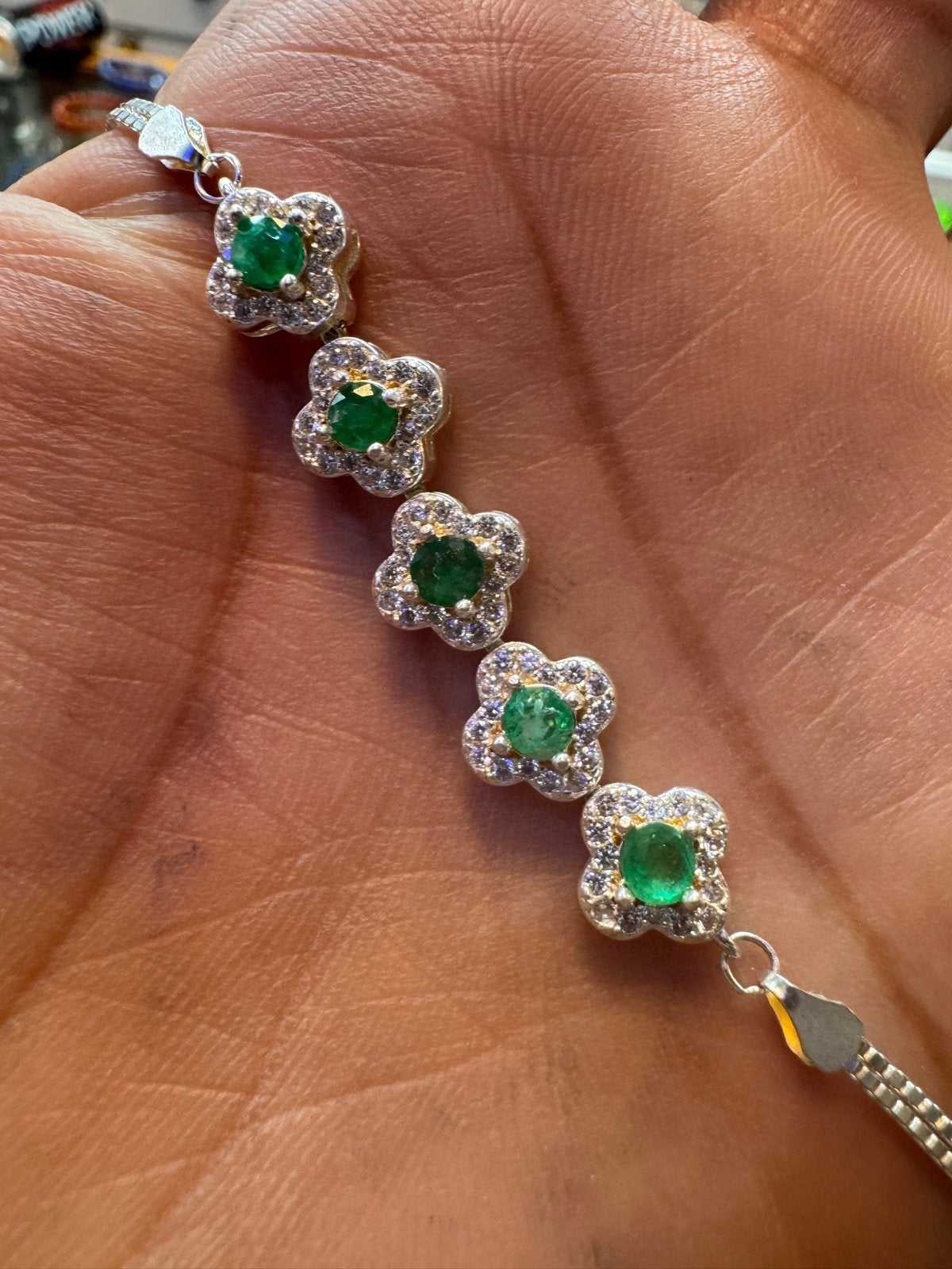 Zilveren Armband met Smaragd en Zirkonia, Ophalen of Verzenden, Nieuw, Zilver, Met edelsteen