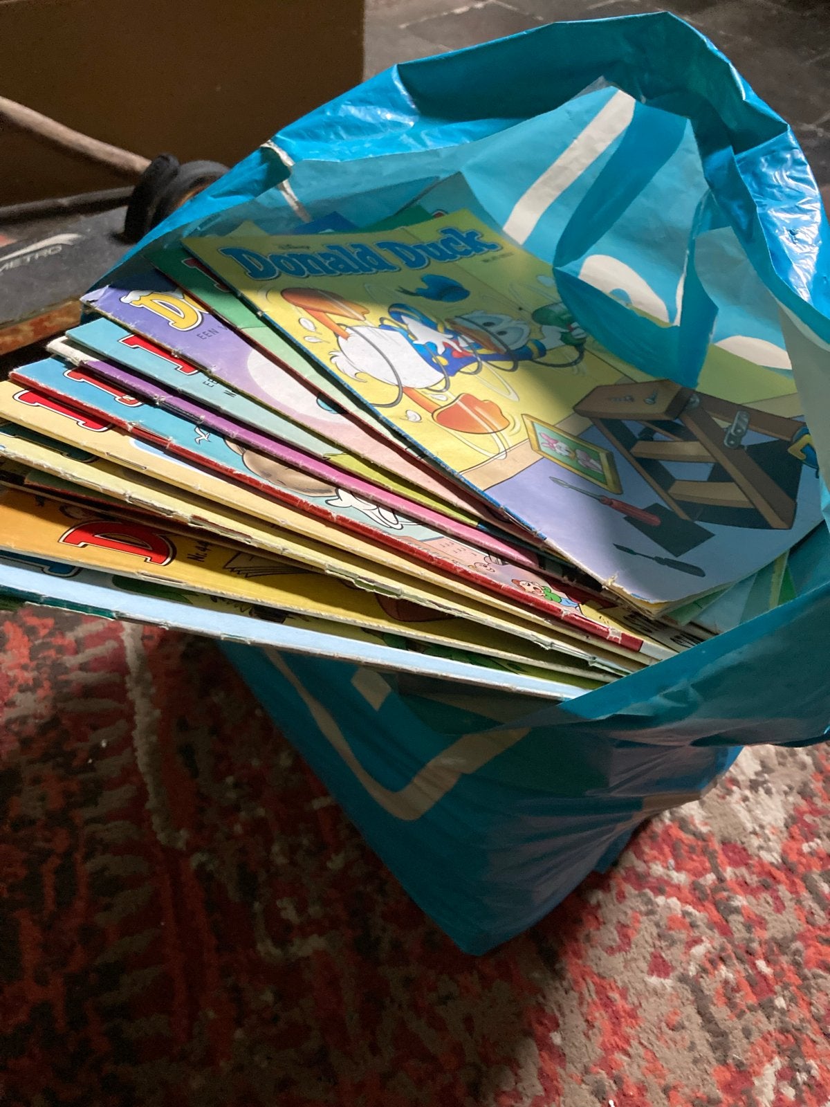 Donald Duck stripboeken - Zak vol leesplezier, Meerdere stripboeken, Ophalen, Gelezen