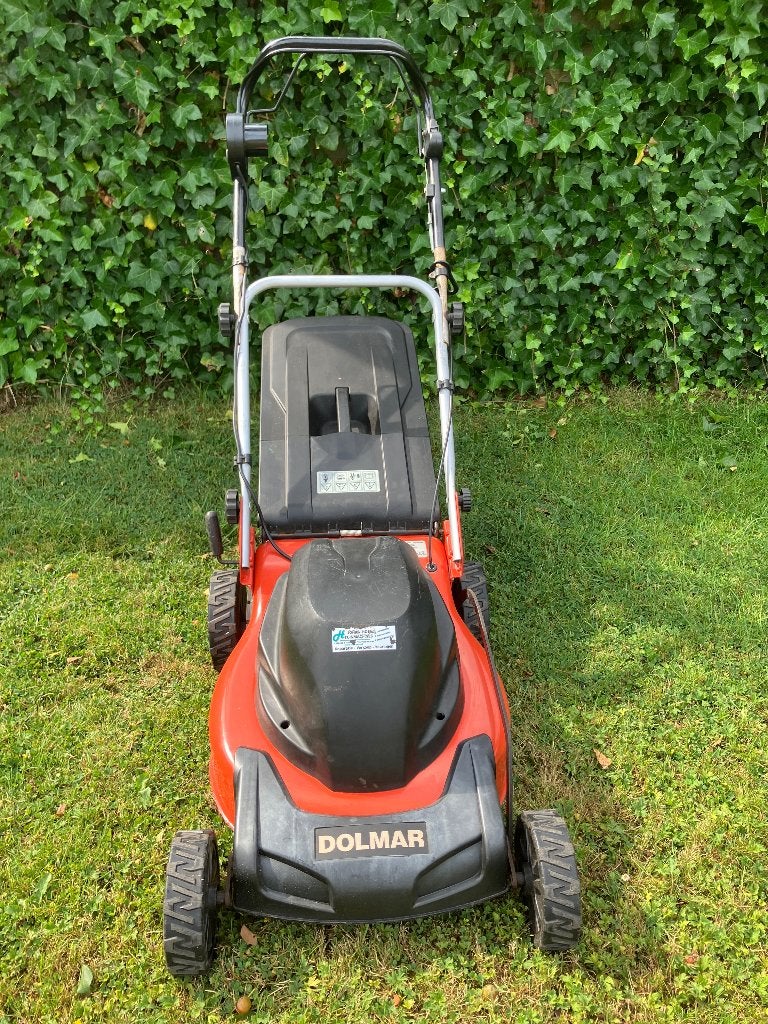 Grasmaaier Dolmar, Tuin en Terras, Grasmaaiers, Cirkelmaaier, Gebruikt, Elektrische grasmaaier, Ophalen of Verzenden