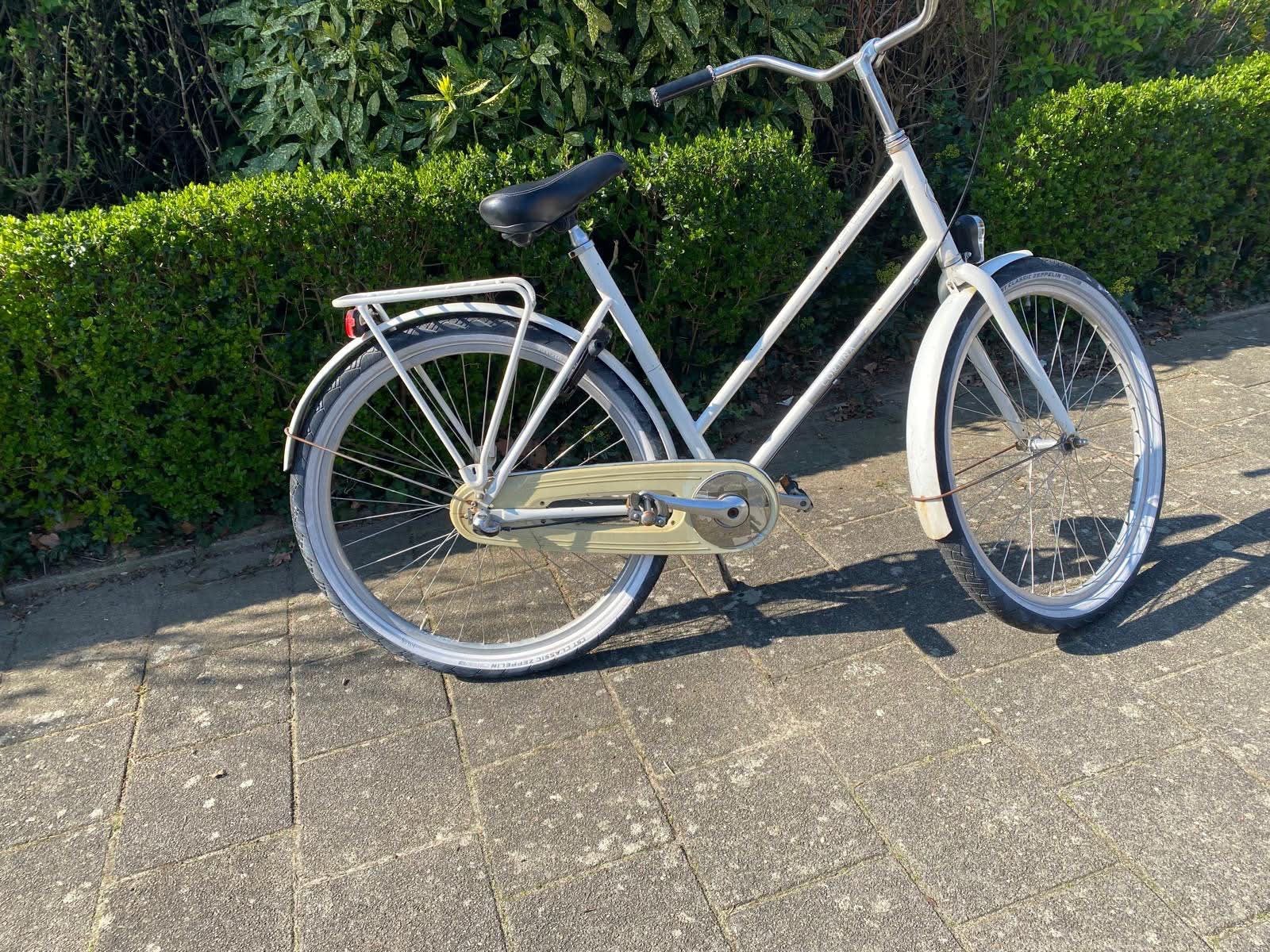 Cortina U1 damesfiets, Ophalen