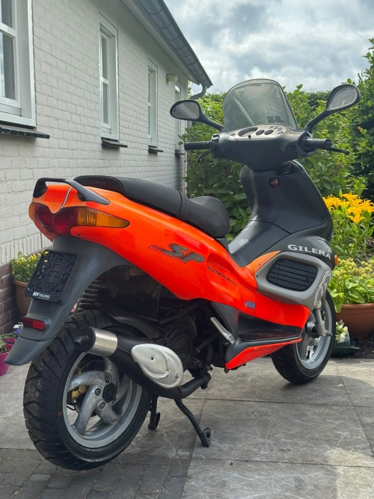 ️Gilera runner 50cc sp Fluo Rosso 2 takt 9541 Km️, Fietsen en Brommers, Scooters | Piaggio, Niet ingevuld, Niet ingevuld, Niet ingevuld