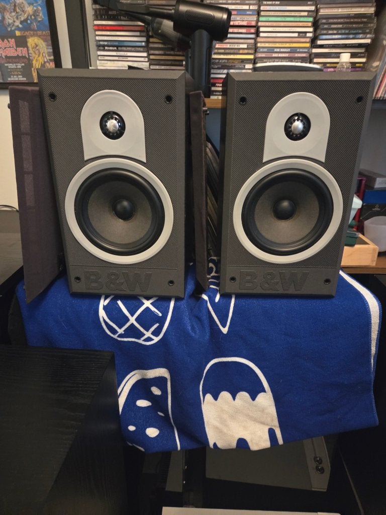 B&W DM550 Bookshelf speakers, Ophalen, Zo goed als nieuw, 60 tot 120 watt, Bowers & Wilkins (B&W)