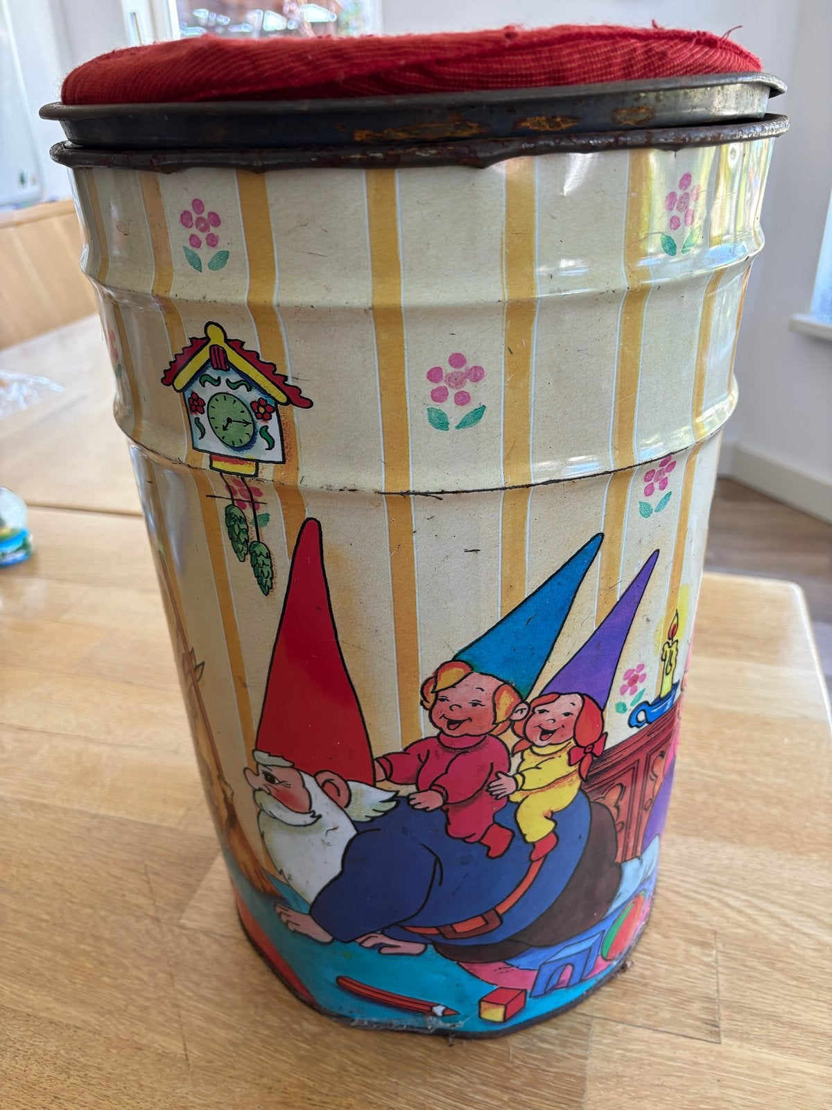 Vintage David de Kabouter blikken stoel/opbergton, Ophalen
