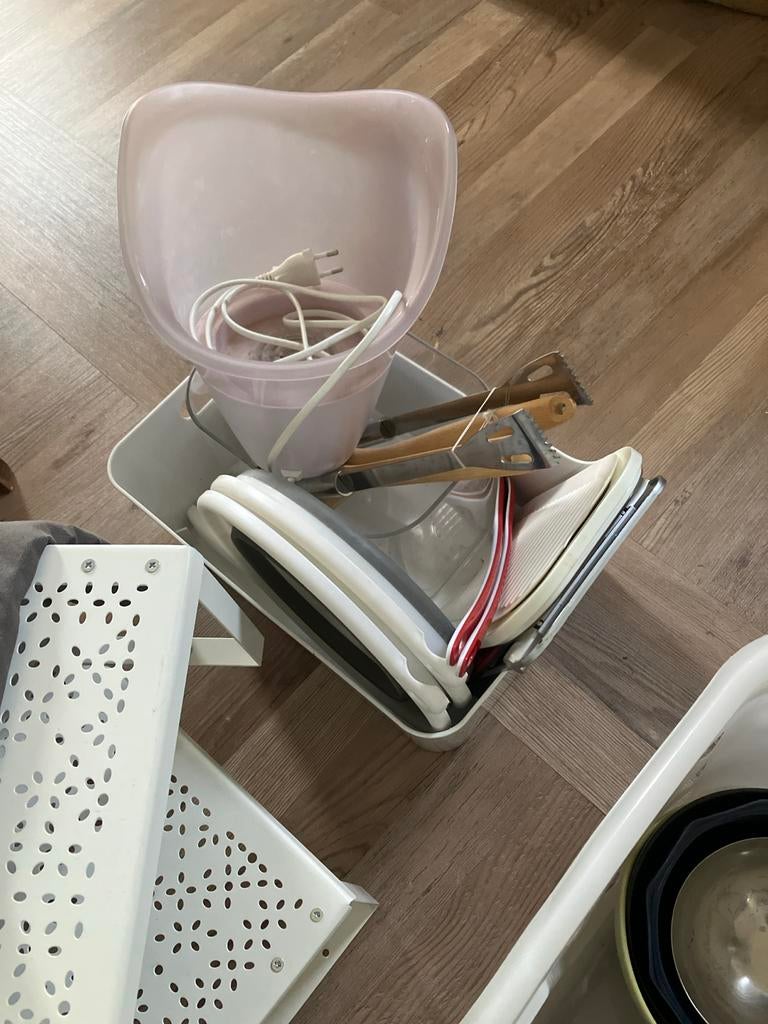 Keuken, kerst, ideaal voor verkoop op vrijmarkt, Ophalen, Zo goed als nieuw, Overige merken
