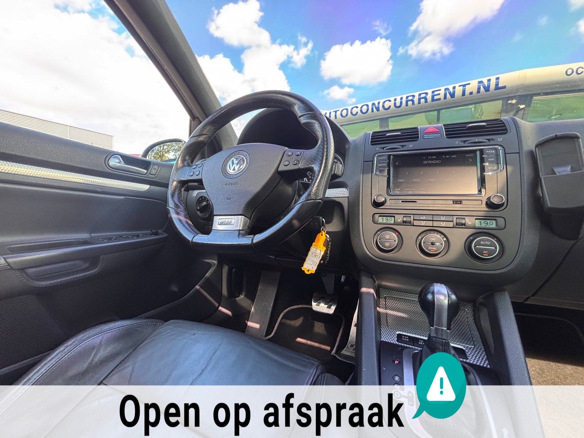 Volkswagen Golf 3.2 R32, Carplay, DSG, Leder, Dakje Inruil m, Gebruikt, 3189 cc, Zwart, Bedrijf