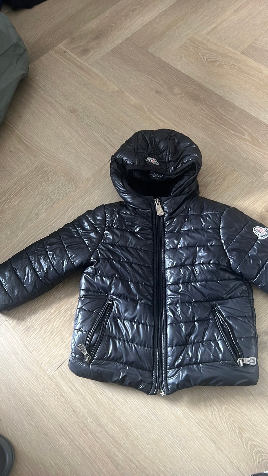 Moncler kinderjas, Kinderen en Baby's, Ophalen of Verzenden, Zo goed als nieuw, Jongen of Meisje, Jas