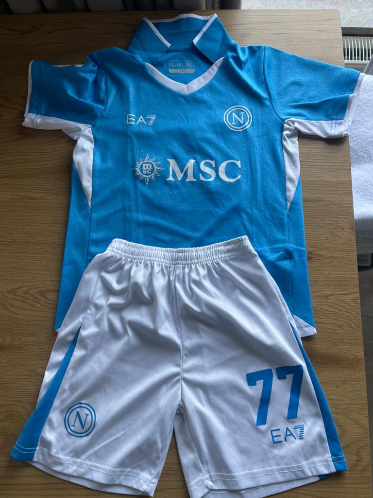 Napoli kit Maat 152, Maat XS of kleiner, Ophalen of Verzenden, Zo goed als nieuw, Shirt