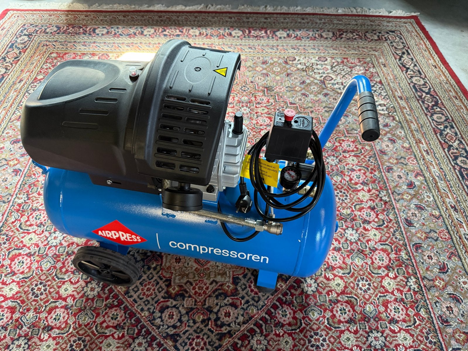 NIEUW!! Airpress compressor HL425-50, Ophalen, 6 tot 10 bar, Nieuw, 25 tot 100 liter